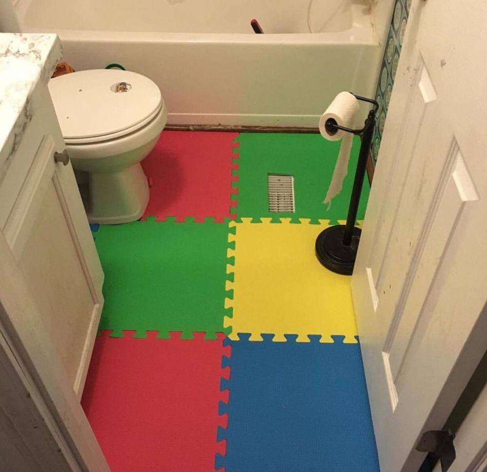 potret lantai kamar mandi desain nyeleneh (reddit.com/user/violet_mage_)