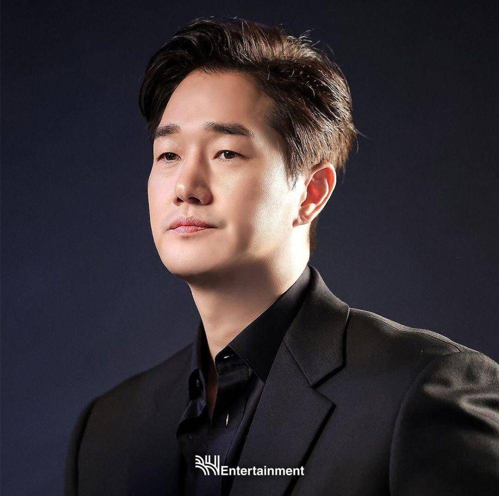 Yoo Ji Tae (instagram.com/bhent_official)