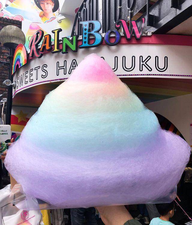Rainbow cotton candy yang ada di jalan harajuku (Instagram.com/Sazabi_mk2)