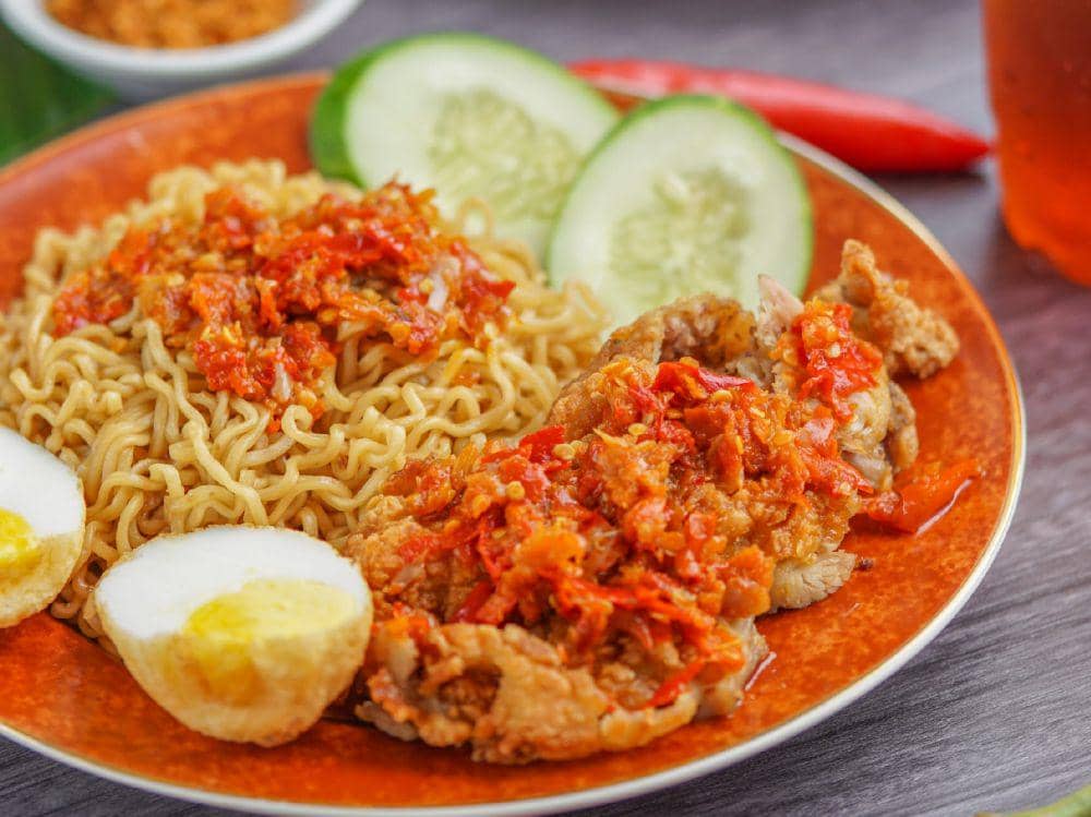 ilustrasi makanan pedas (unsplash.com/Ke Vin)