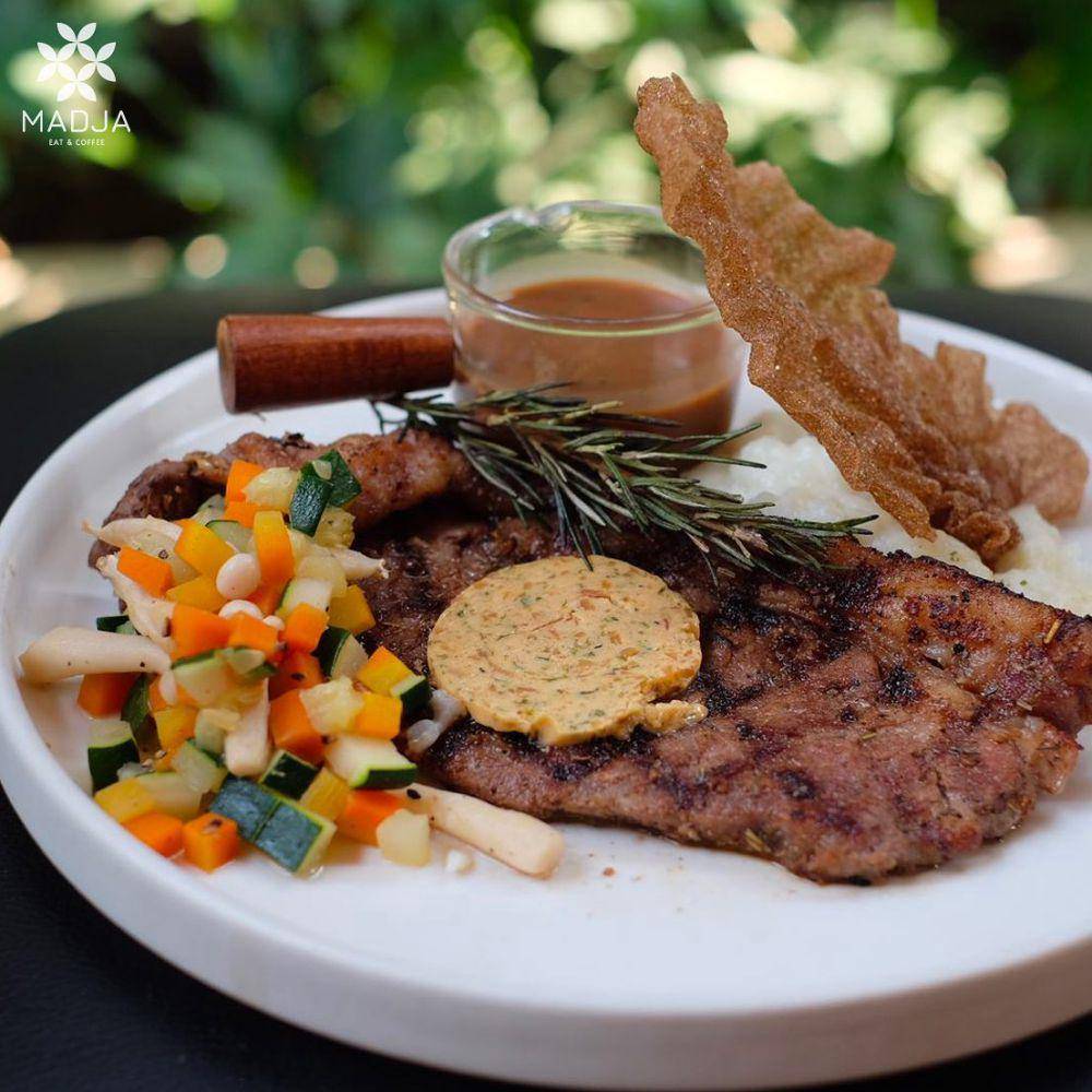 potret menu makanan di Restoran Madja Klaten (Instagram.com/madja.idn)
