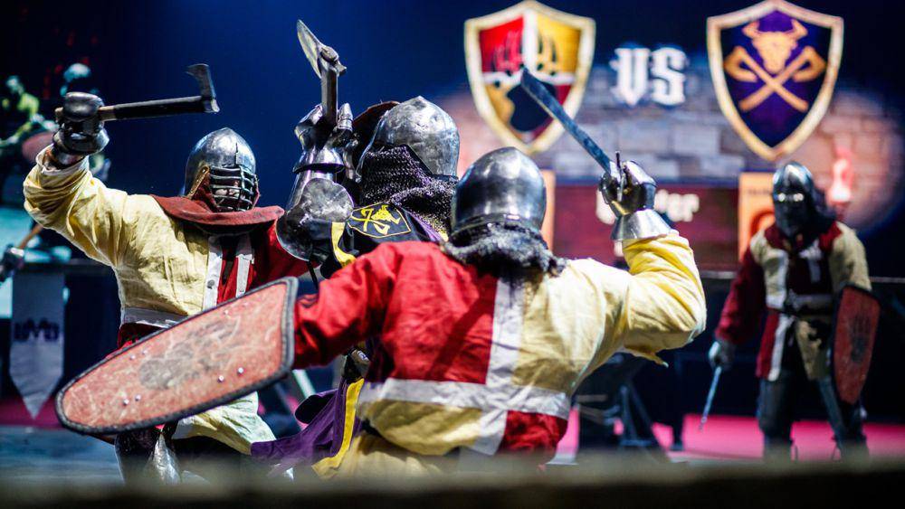 cuplikan pertandingan dalam liga buhurt yang diadakan oleh Historical Medieval Battle International Association (hmbia.info)