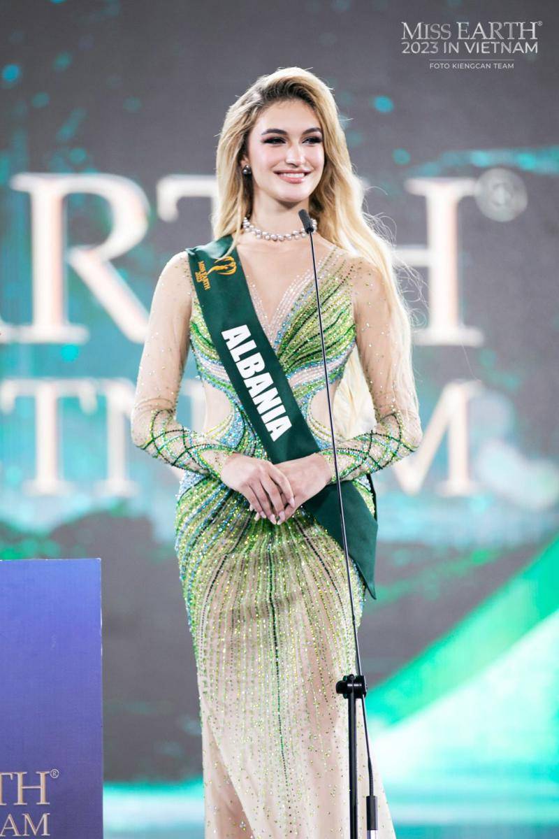 Momen Ikonik di Final Miss Earth 2023 (facebook.com/Miss Earth)