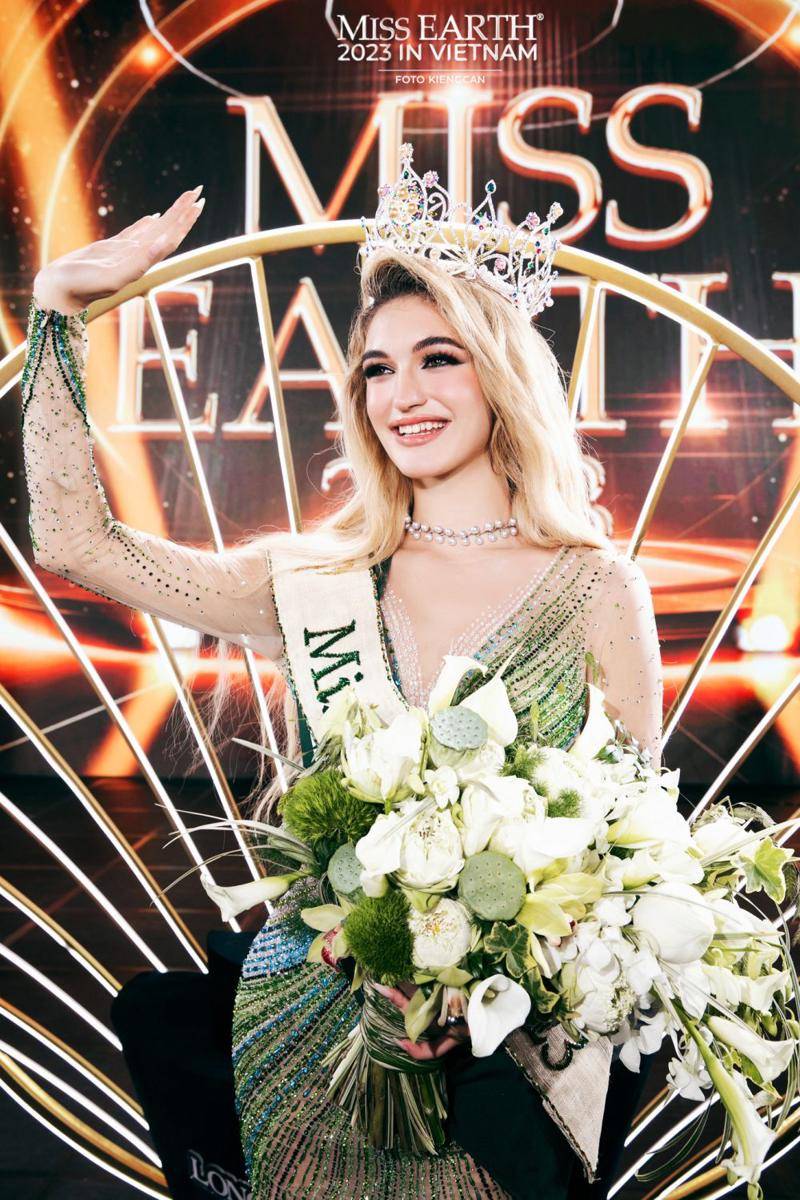 Momen Ikonik di Final Miss Earth 2023 (facebook.com/Miss Earth)
