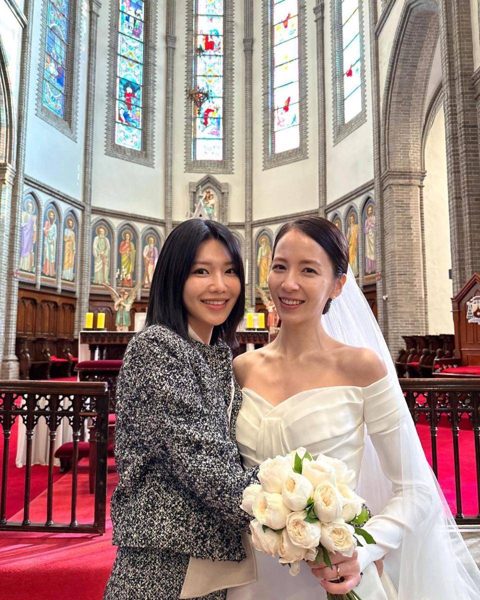 potret pernikahan Kim Dong Wook (instagram.com/sooyoungchoi)