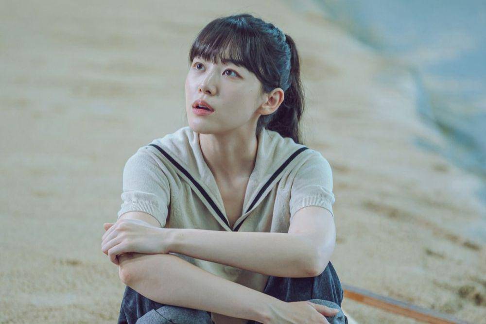 cuplikan Lee Joo Myoung di drakor Like Flowers in Sand (instagram.com/astoryofficial)