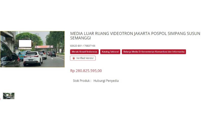 Iklan Prabowo-Gibran tayang di videotron Pos Polisi di Simpang Susun Semanggi. (x.com/MurtadhaOne1)