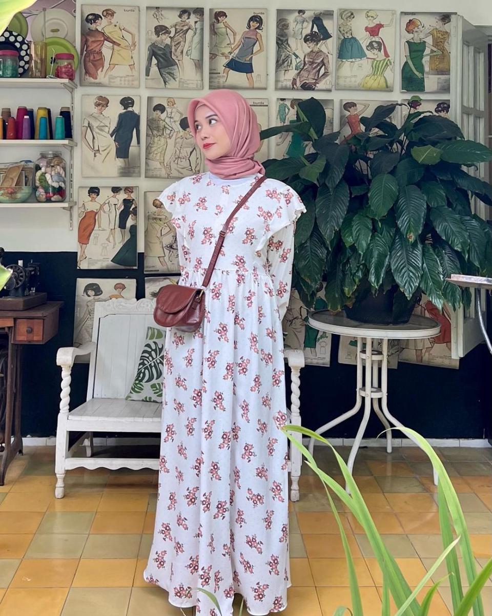 inspirasi OOTD ala Amelia Andani (instagram.com/ameliandanii)