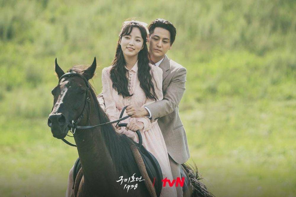 Woo Hyun Jin dan Kim Bum di drama Tale of the Nine Tailed 1938 (instagram.com/tvn_drama)