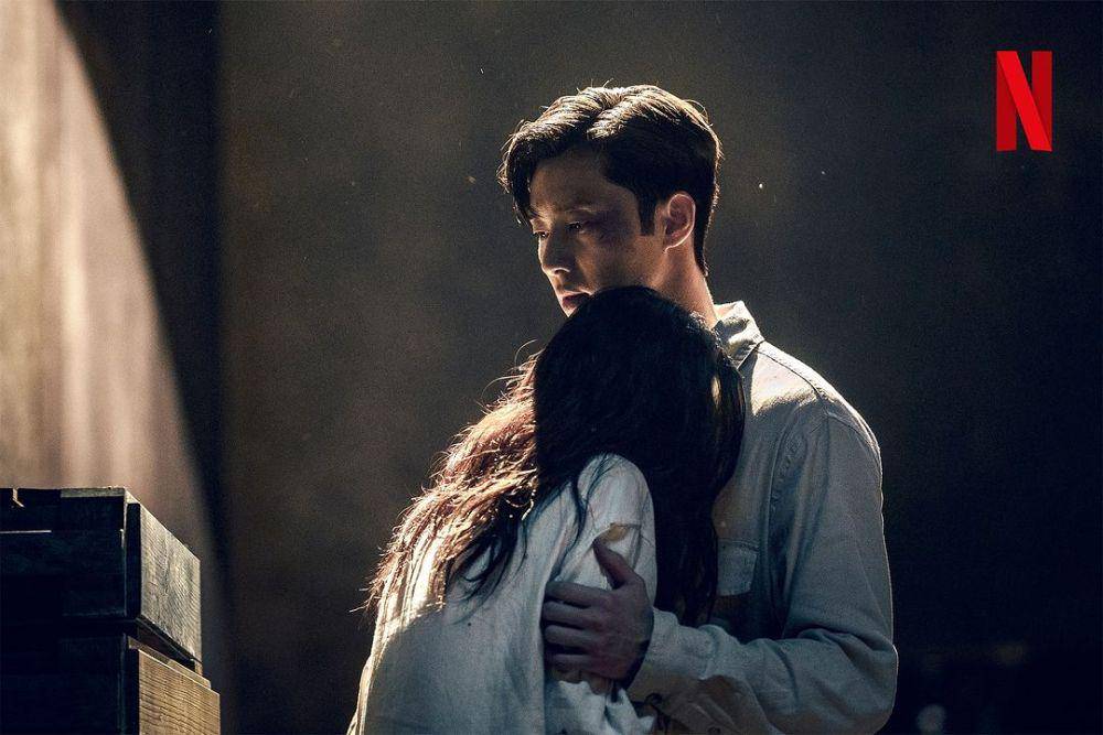 still cut drakor Gyeongseong Creature (instagram.com/netflixkcontent)