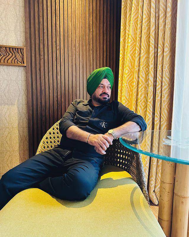 Gurpreet Ghuggi (instagram.com/ghuggigurpreet)