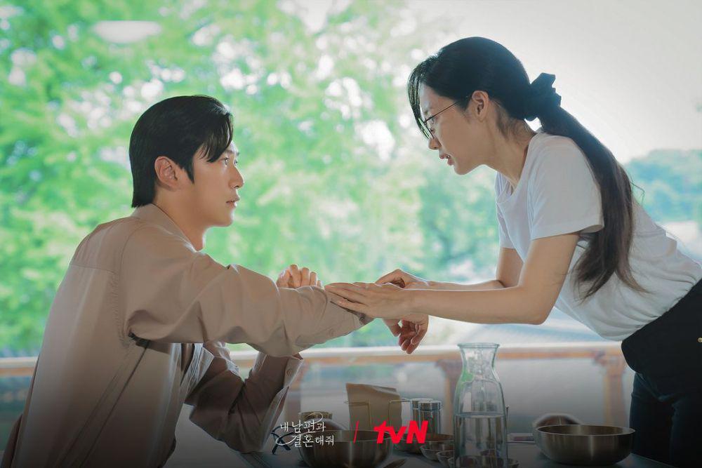Na In Woo dan Park Min Young di drama Marry My Husband (instagram.com/tvn_drama)