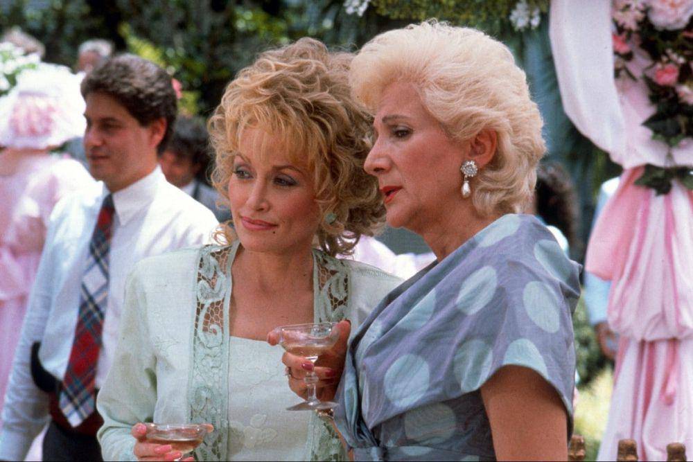 adegan dalam film Steel Magnolias (dok. TriStar Pictures/Steel Magnolias)