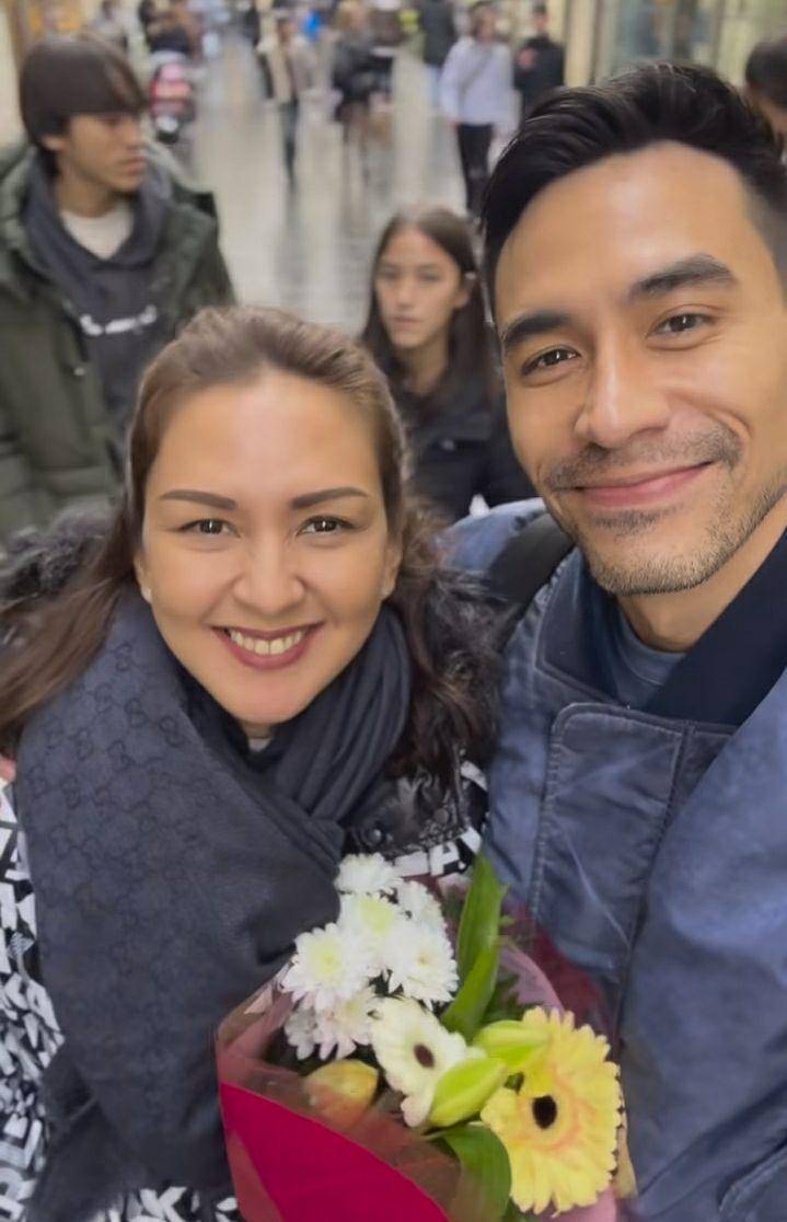 momen kejutan hari ibu Donna Agnesia di Prancis (instagram.com/dagnesia)