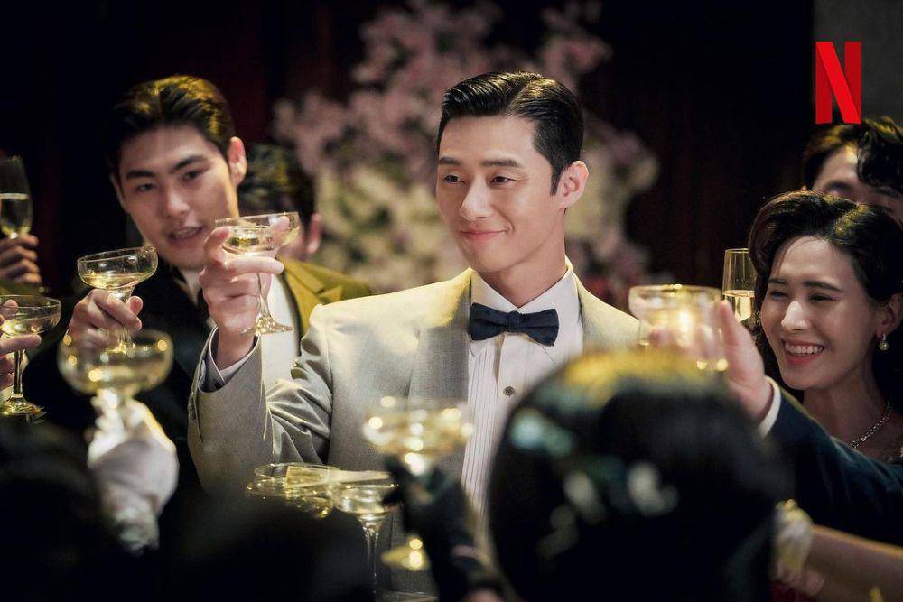 Park Seo Joon di Gyeongseong Creature (instagram.com/netflixkr)
