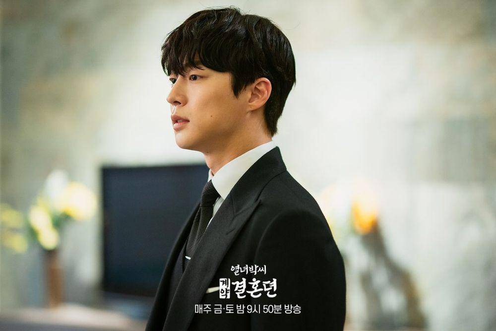 Still cut drama The Story of Park's Marriage Contract (instagram.com/mbcdrama_now)