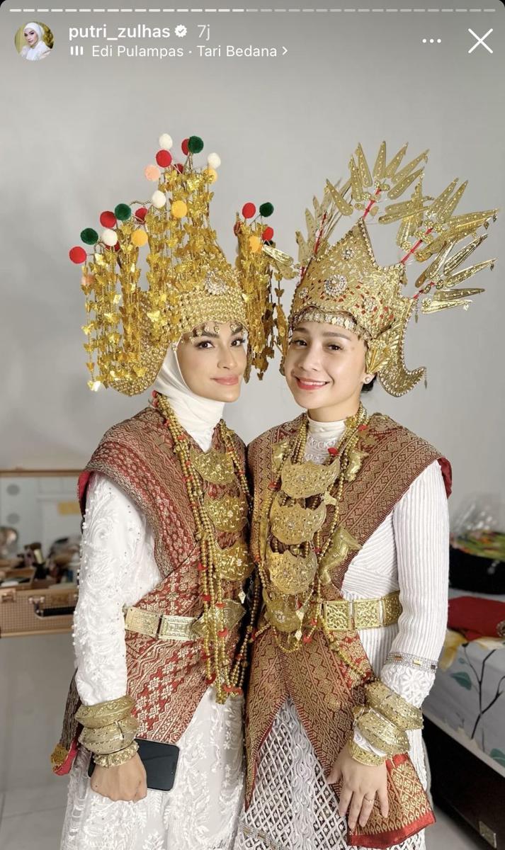 potret Nagita Slavina diarak pakai baju adat Lampung (Instagram.com/putri_zulhas)