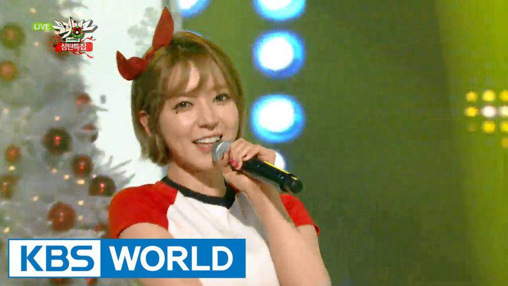 cuplikan penampilan AOA (youtube.com/KBS WORLD TV)