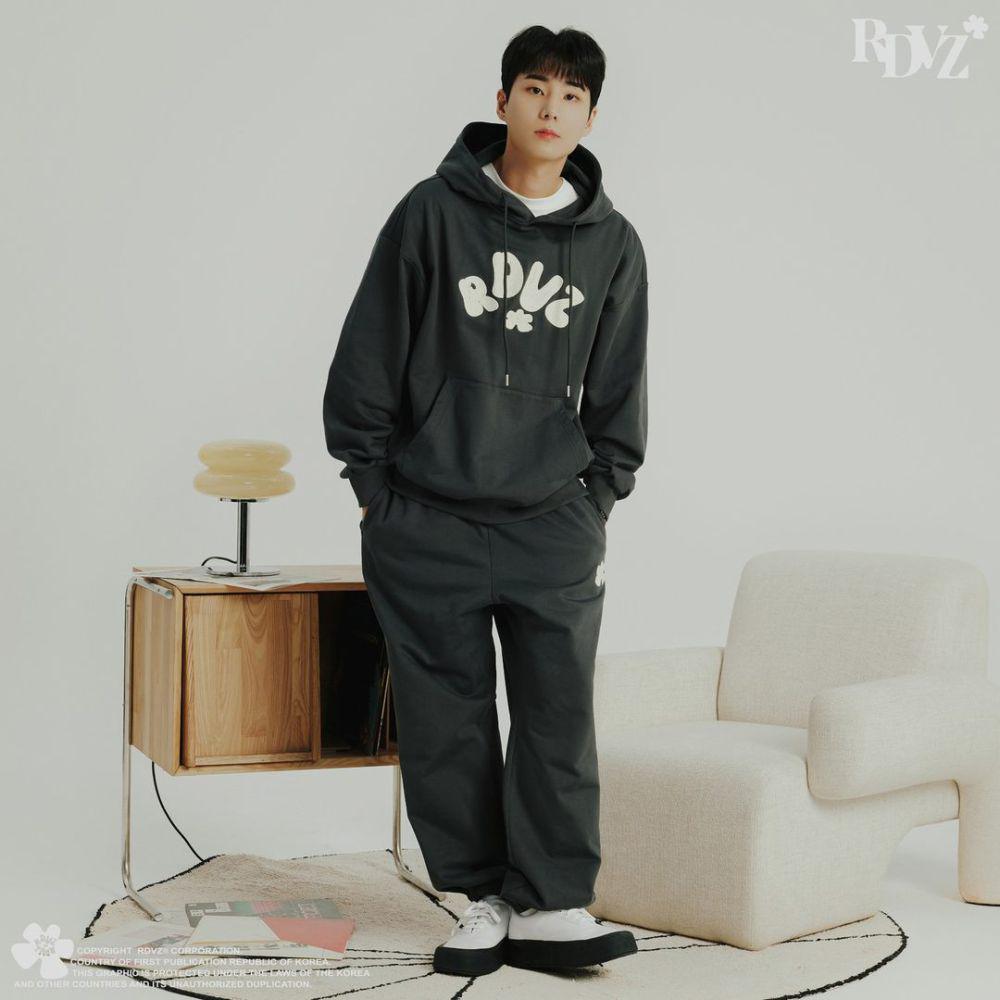 Young K DAY6 untuk RDVZ (instagram.com/rdvz.official)