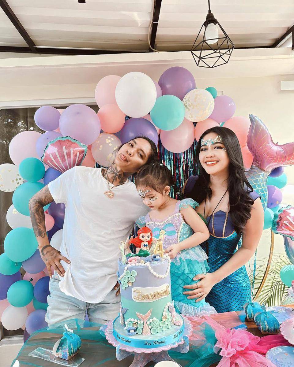 Ultah zaenab (Instagram.com/eriskanakesya)