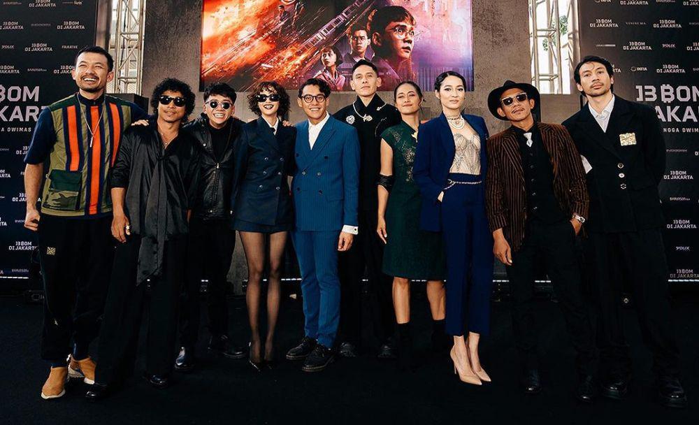 15 Potret Keseruan Artis di Gala Premiere 13 Bom di Jakarta