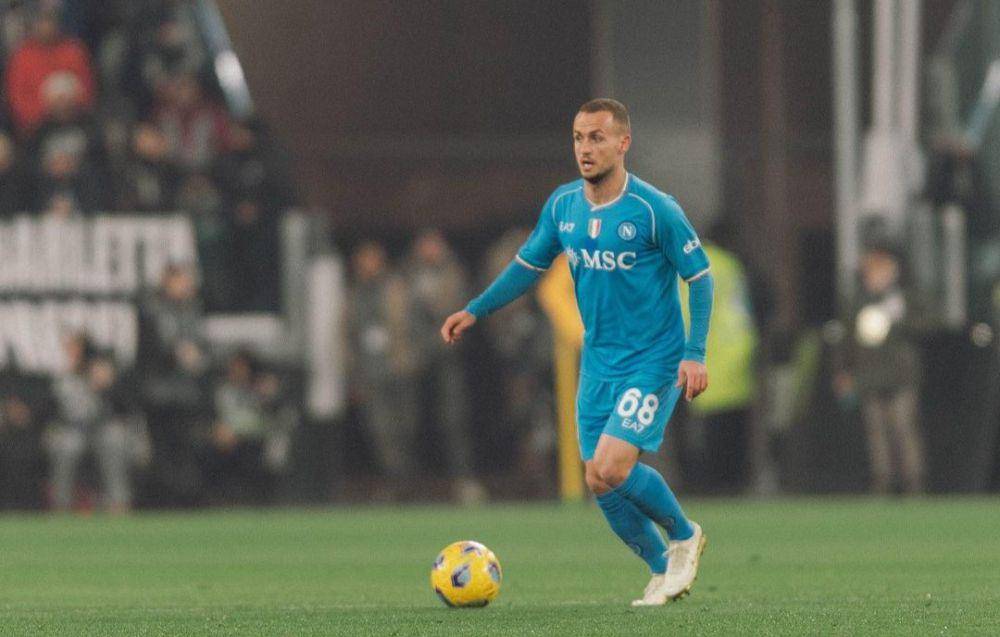 Stanislav Lobotka (instagram.com/stanleylobotka37)