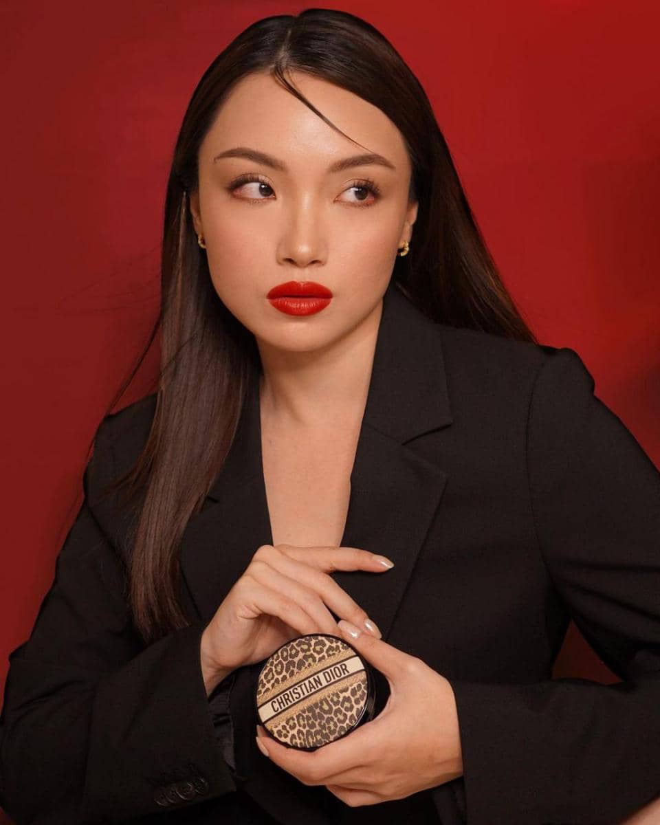 makeup bold Angelicca Marthin (instagram.com/gelangelicca)