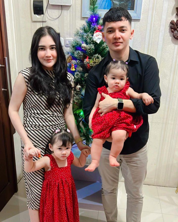 potret perayaan malam Natal artis (instagram.com/nellakharisma)