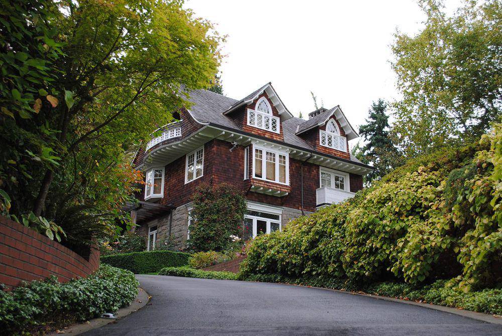 rumah Kurt Cobain di 171 Danau Washington Boulevard Timur, Seattle, Washington (commons.wikimedia.org/Etsy Ketsy)