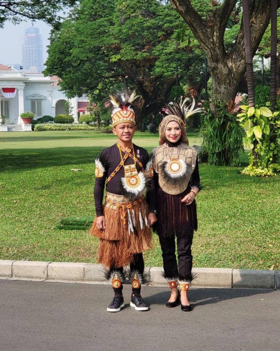 OOTD Sri Suparni, istri Bahlil Lahadalia (instagram.com/bahlillahadalia)