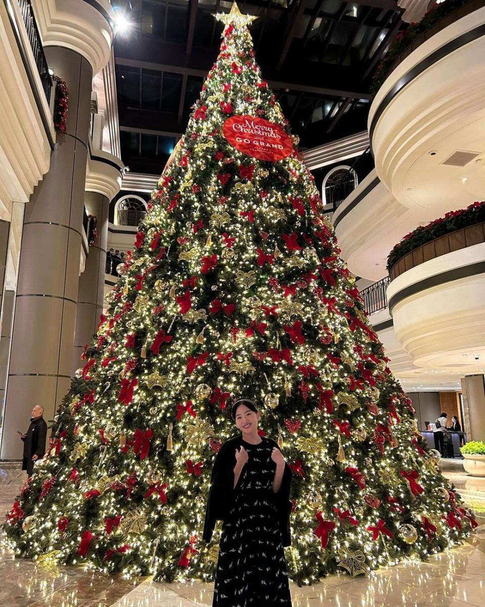 OOTD Natal artis. (instagram.com/haruuuu_chan)