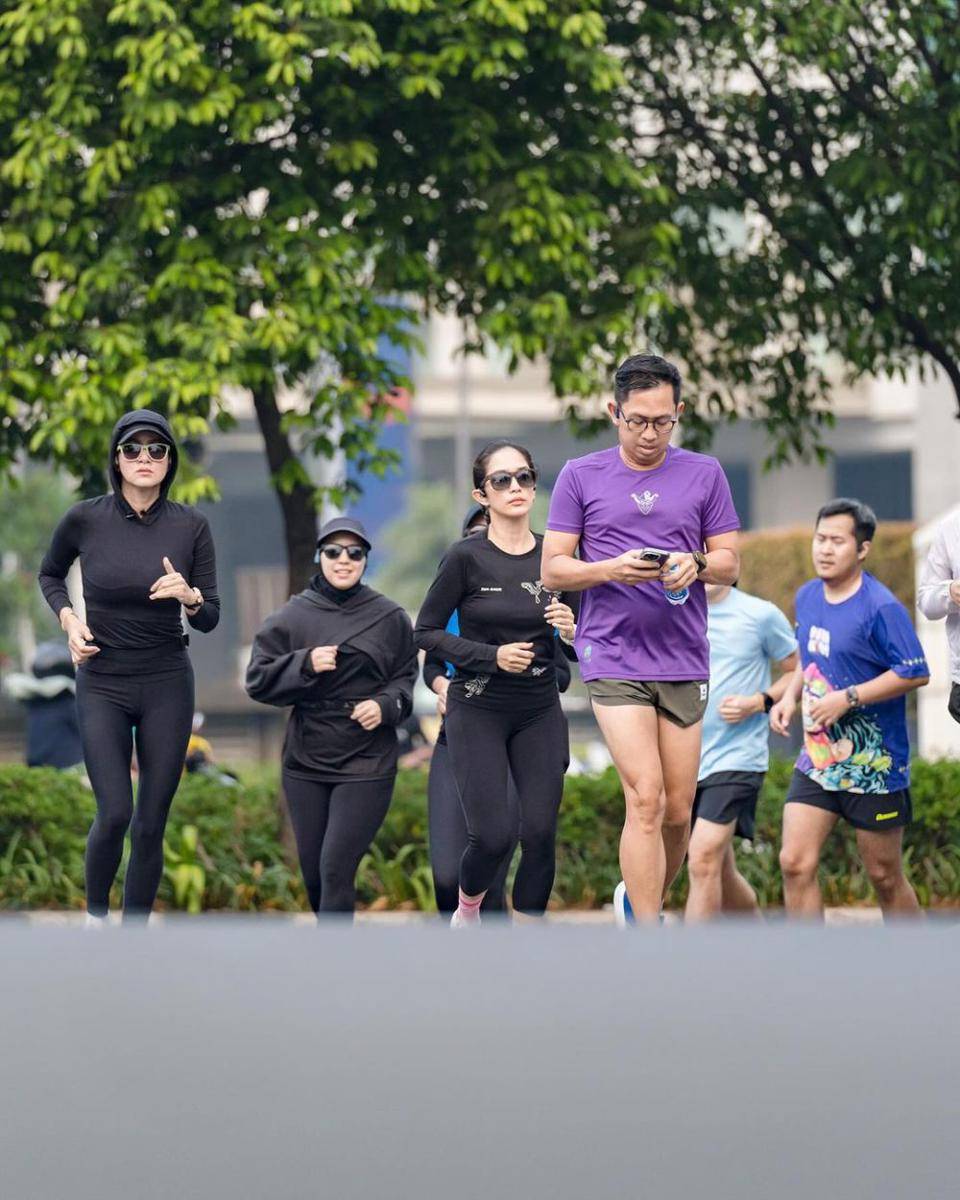 potret Tya Ariestya latihan lari maraton (instagram.com/tya_ariestya)