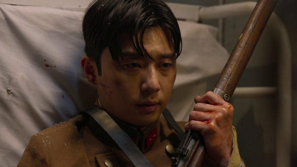 Park Seo Joon di Gyeongseong Creature (dok. Netflix/Gyeongseong Creature)
