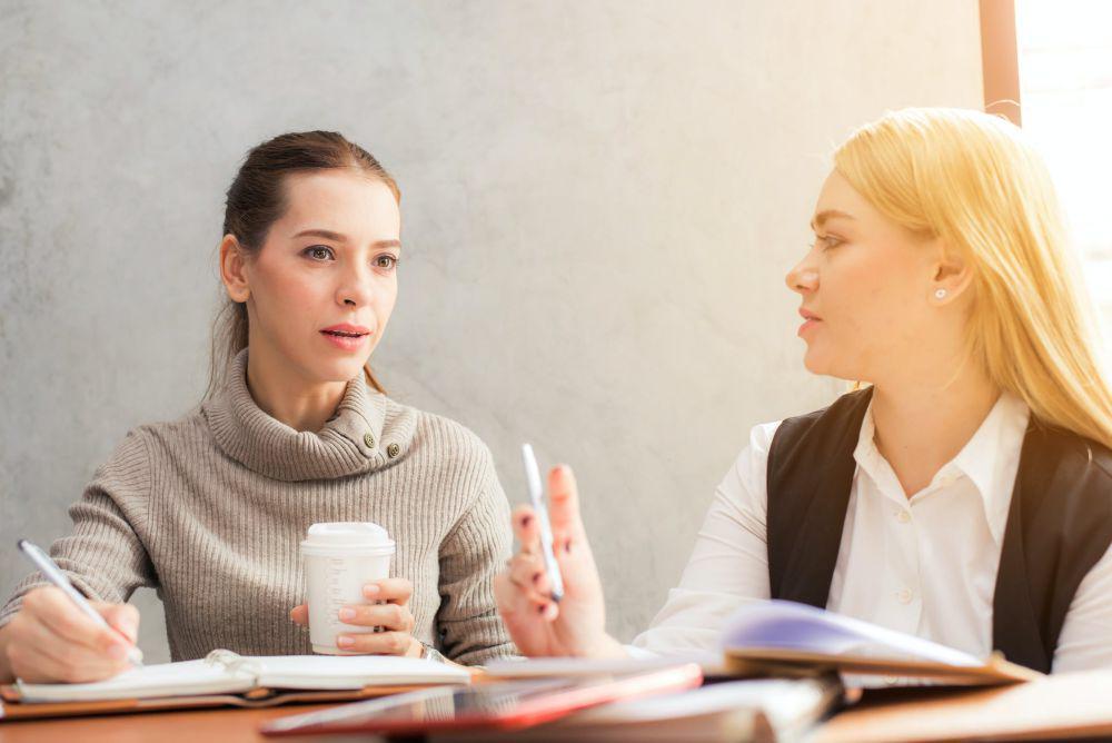 5 Tips Menyikapi Rekan Kerja yang Mudah Tersinggung