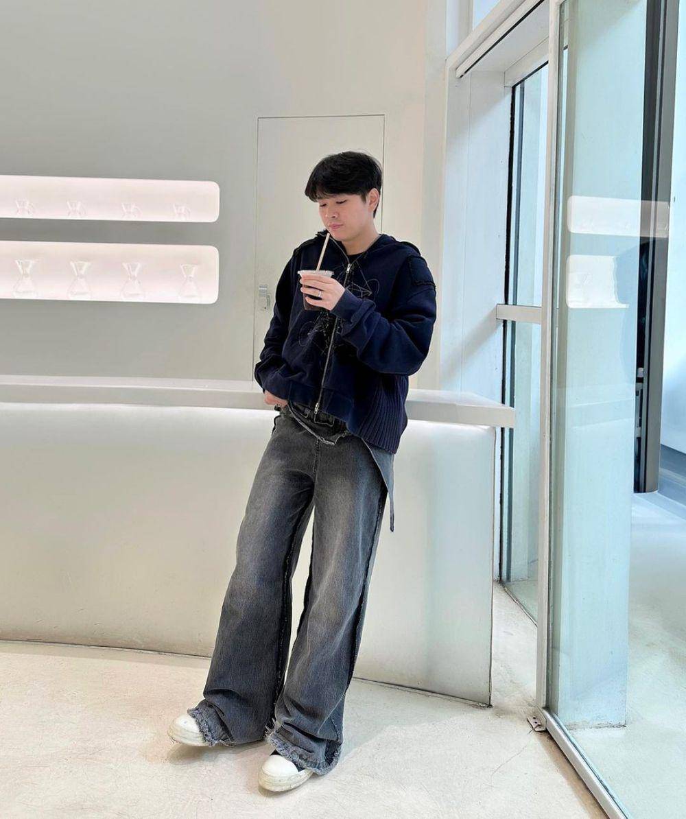 OOTD ala Jonathan Liandi (instagram.com/jonathanliandi)