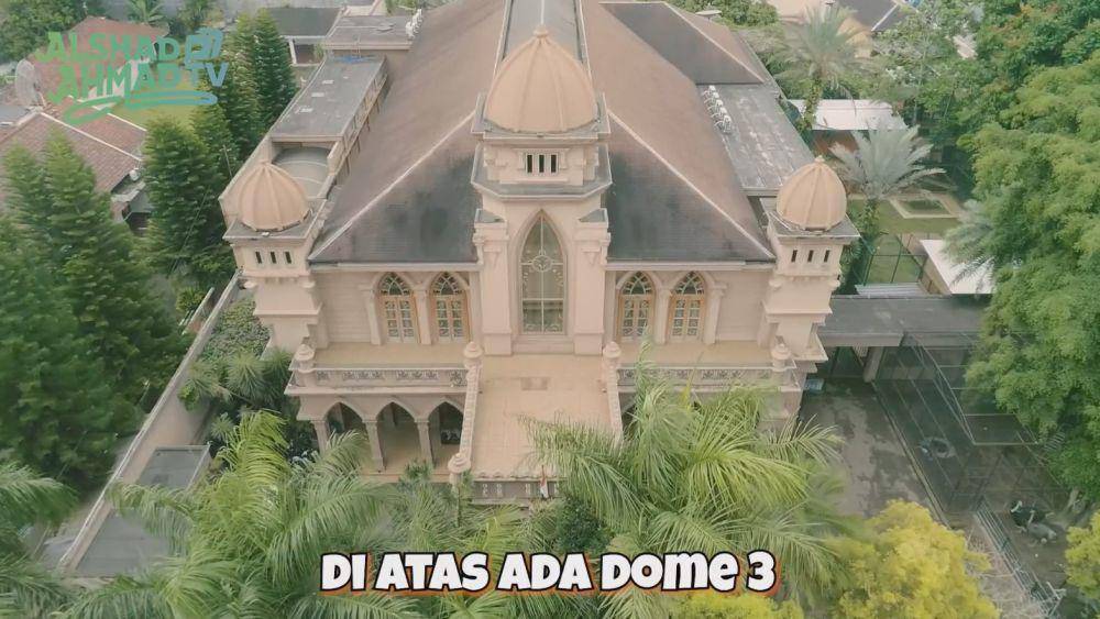 rumah orangtua Alshad Ahmad (youtube.com/Alshad Ahmad TV)