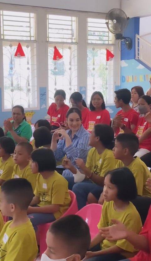 perayaan Natal Chelsea Islan (Instagram.com/chelseaislan)