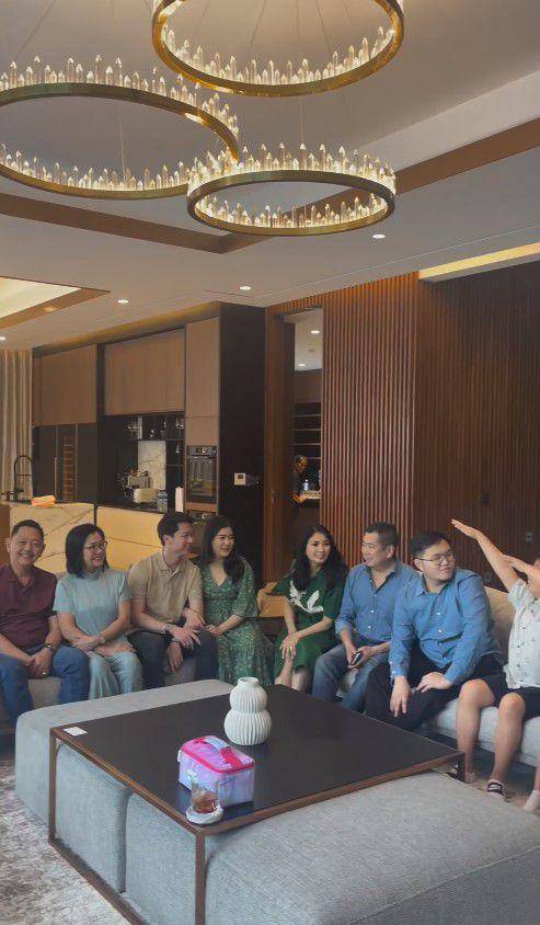 perayaan rumah baru Valencia dan Kevin (Instagram.com/liliana_tanoesoedibjo)