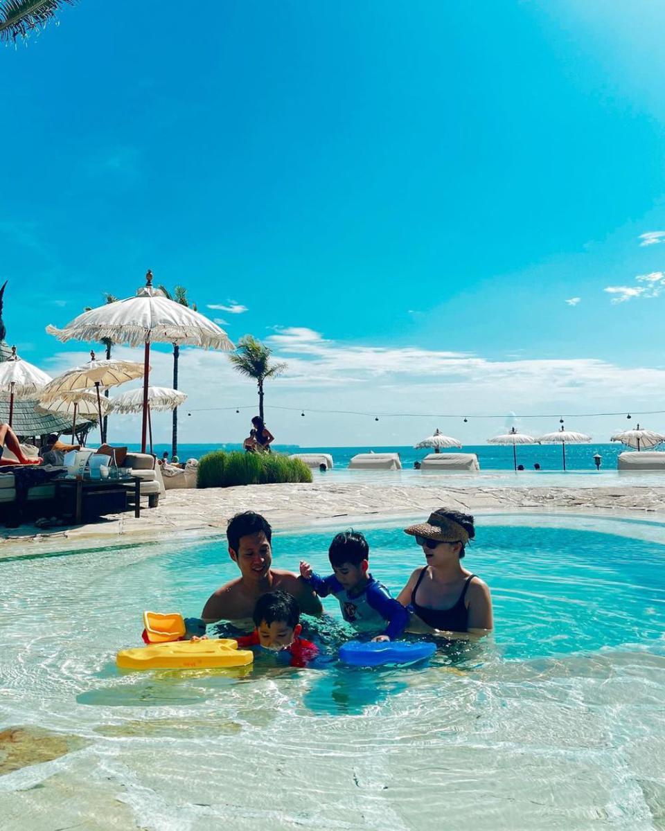 potret Putri Titian dan keluarga liburan di Bali (instagram.com/putrititian)