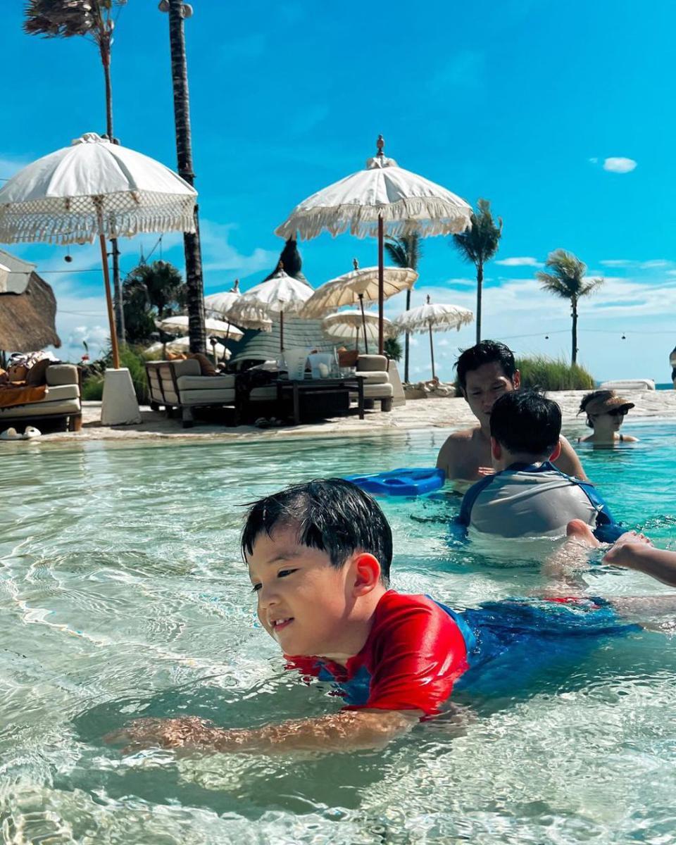potret Putri Titian dan keluarga liburan di Bali (instagram.com/putrititian)