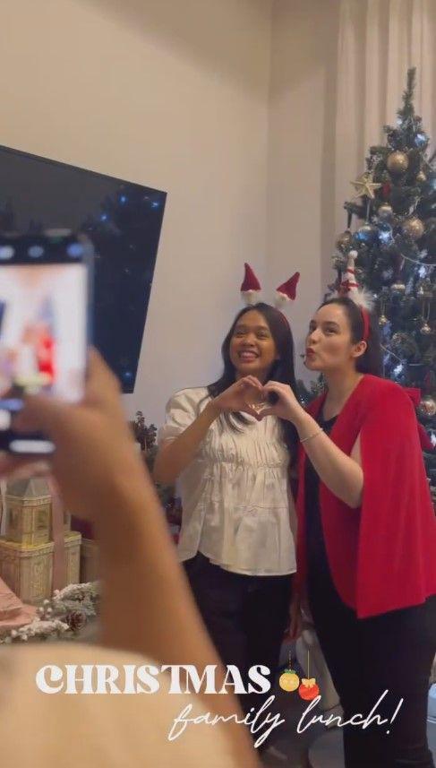perayaan Natal Chelsea Islan (Instagram.com/chelseaislan)