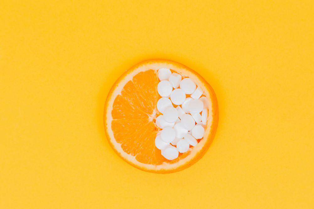 ilustrasi vitamin C (unsplash.com/Diana Polekhina)