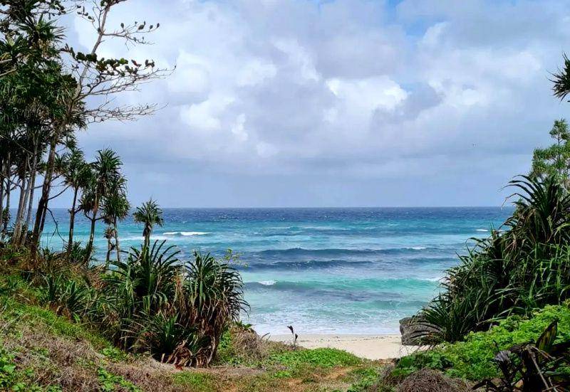 potret Pantai Nirun Elaar Ngursoin (instagram.com/tfnytiffany)