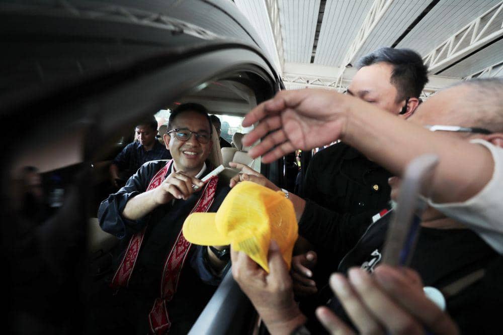 Capres nomor urut satu Anies Baswedan tiba di Pontianak, Kalimantan Barat untuk berkampanye. (dok. Timnas AMIN)