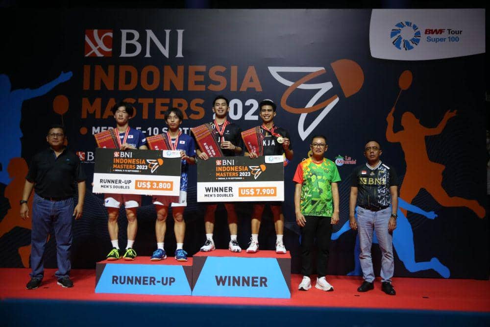 Sabar Karyaman Gutama/Moh Reza Pahlevi Isfahani saat menjuarai Indonesia Masters S100 2023 (pbsi.id)
