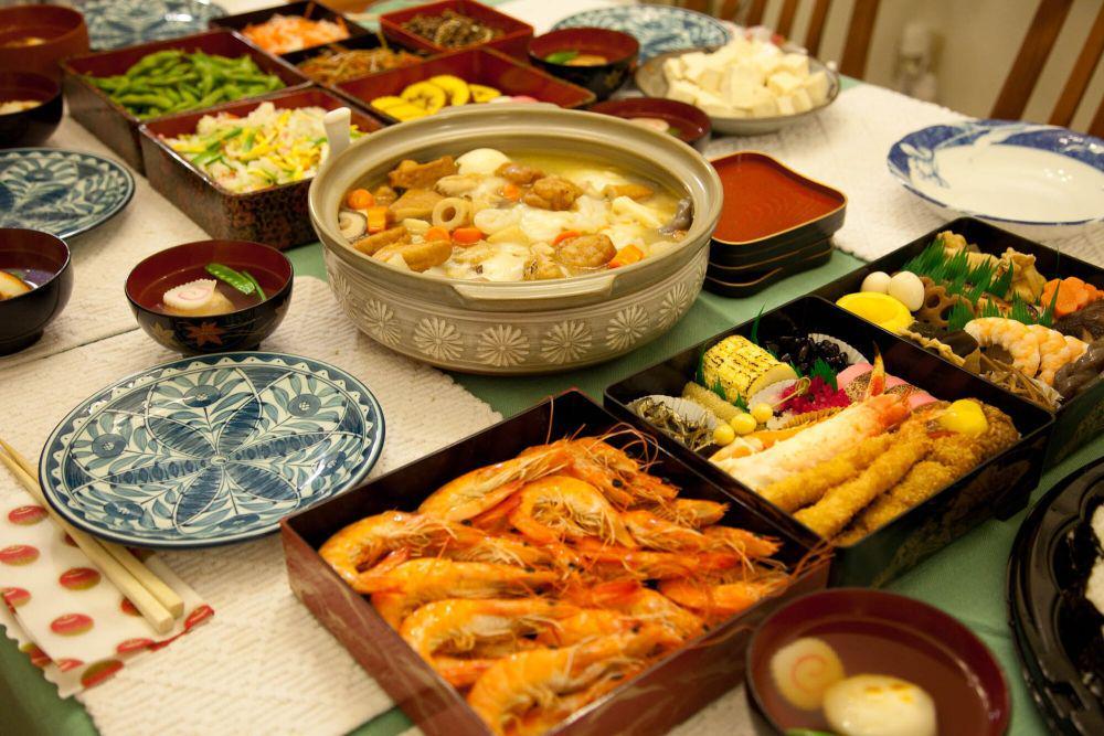 ossechi ryori dan hidangan tahun baru lainnya (commons.wikimedia.org/dnak)