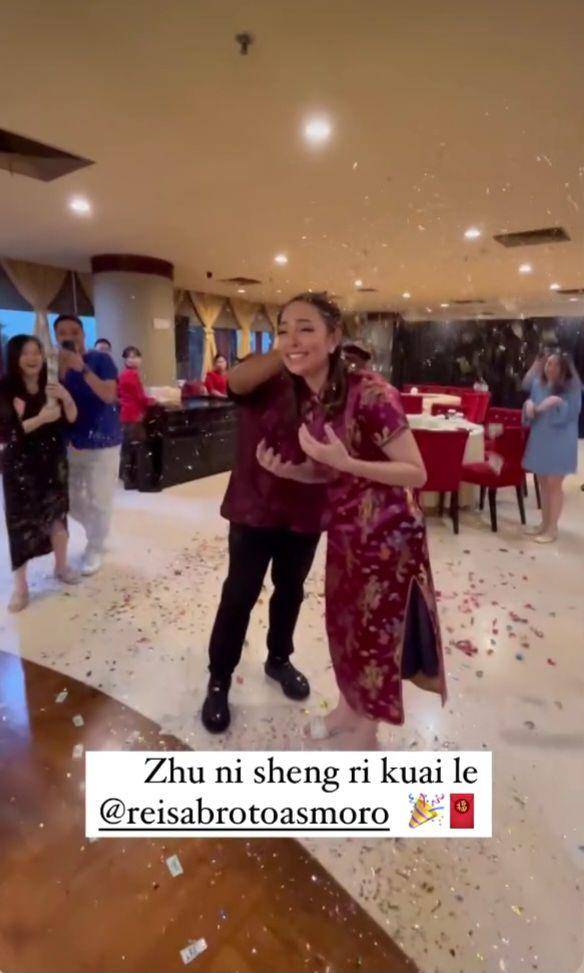 kejutan ulang tahun ke-38 Reisa Broto Asmoro (instagram.com/rrezki)