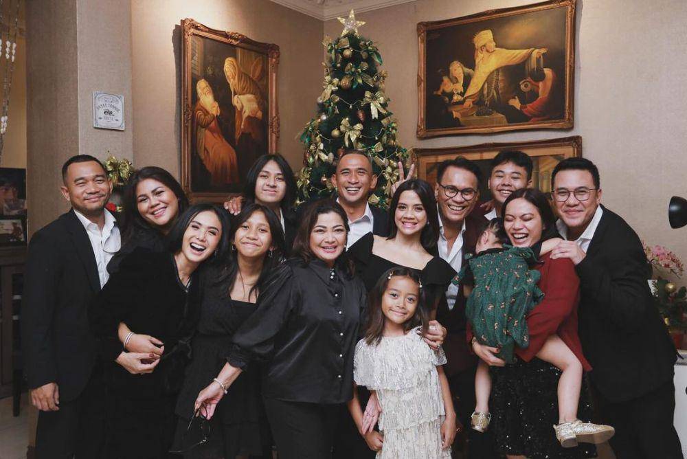potret keluarga Yuni Shara (instagram.com/yunishara36)