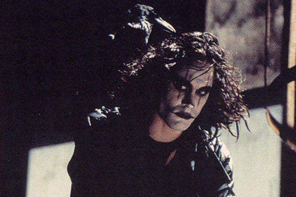 Brandon Lee dalam The Crow (x.com/brandonblee)