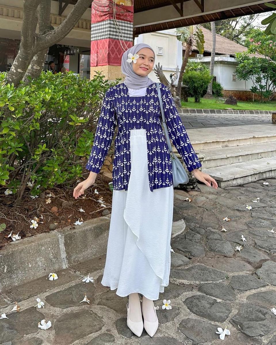 inspirasi OOTD ala Anny Shofia (instagram.com/annyshofia)